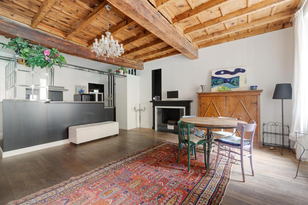 Brera - Castello - Ampio Bilocale Milano Centro