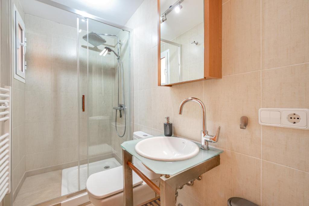 Koupelna v ubytování Dimi Holidays Porto Cristo SLU Meerblick Apartment 2 -Hafen Porto Cristo 120 m zum Strand