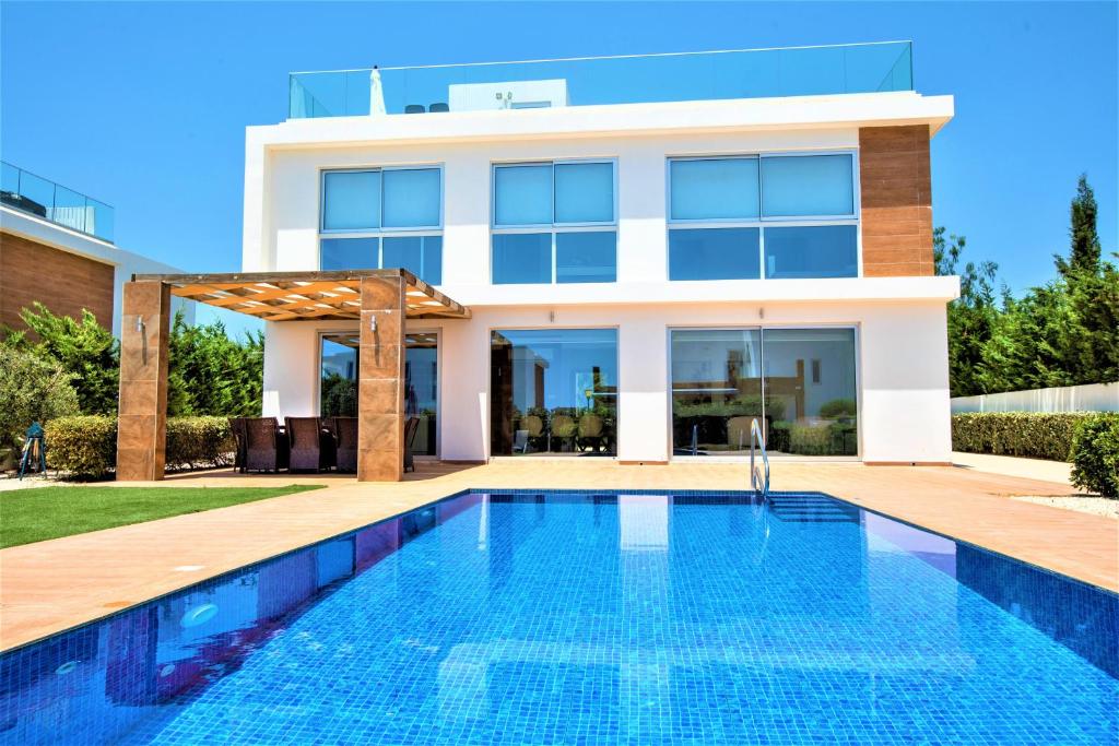 Luxuriöse Villa Mit Privatem Pool Und Whirlpool