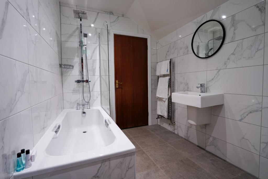 Koupelna v ubytování Gomersal Park Hotel & Dream Spa