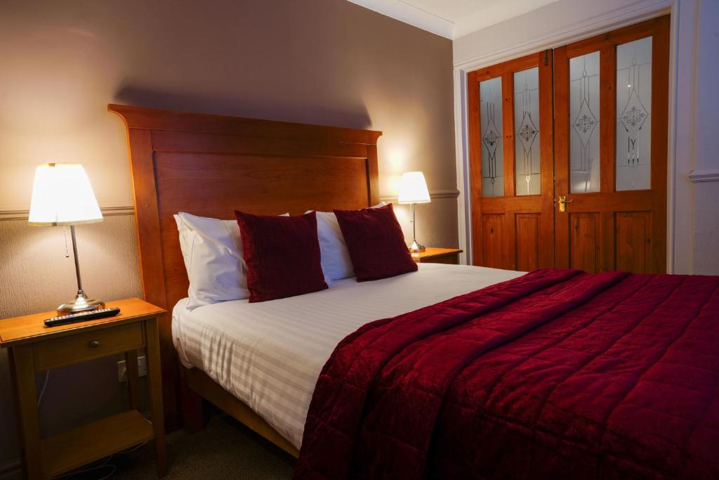 Postel nebo postele na pokoji v ubytování Gomersal Park Hotel & Dream Spa