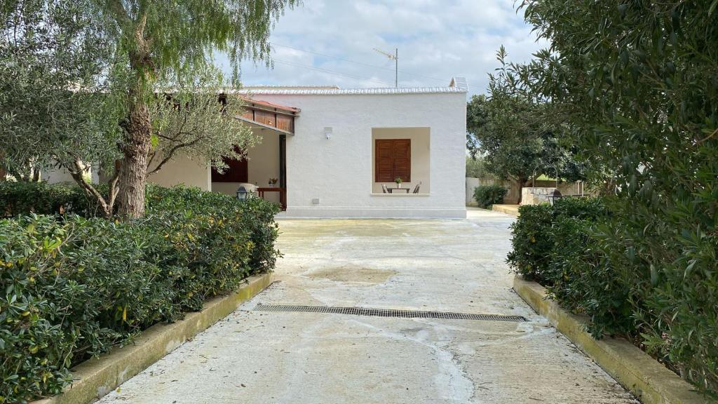 Το κτήριο όπου στεγάζεται  η παραθεριστική κατοικία
