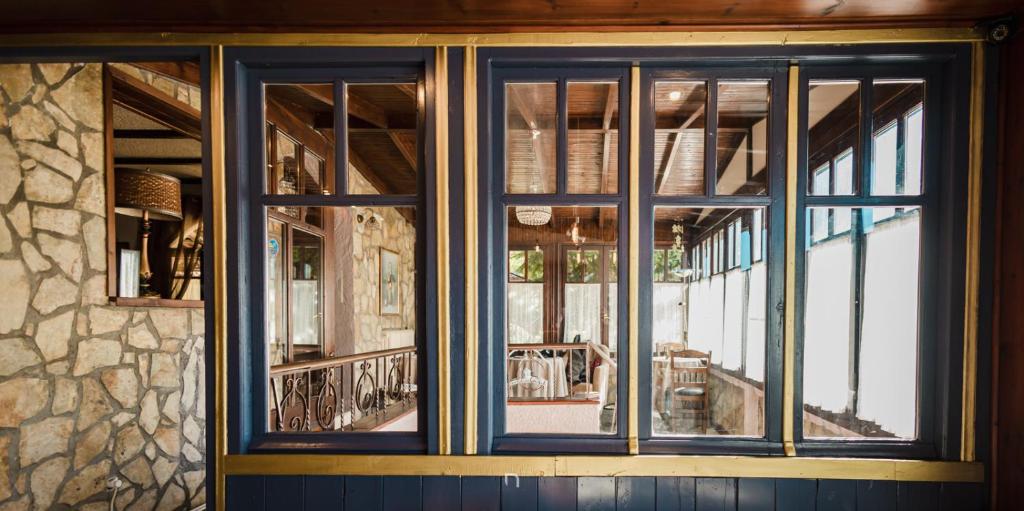 Fotografie z fotogalerie ubytování Fanaras Hotel v destinaci Kalavrita