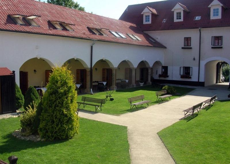 Fotografie z fotogalerie ubytování Hotel Valaskuv Grunt v Bouzově