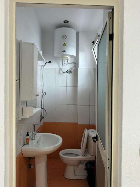Koupelna v ubytování GuestHouse Cami