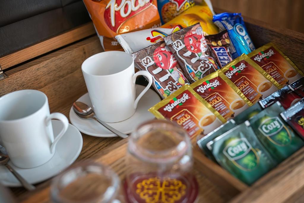 Bespoke Trendy Hotel Hanoi - 10