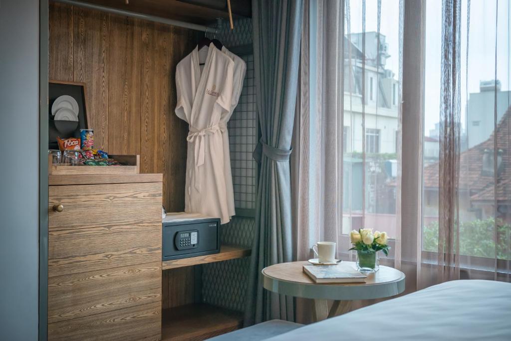 Bespoke Trendy Hotel Hanoi - 7