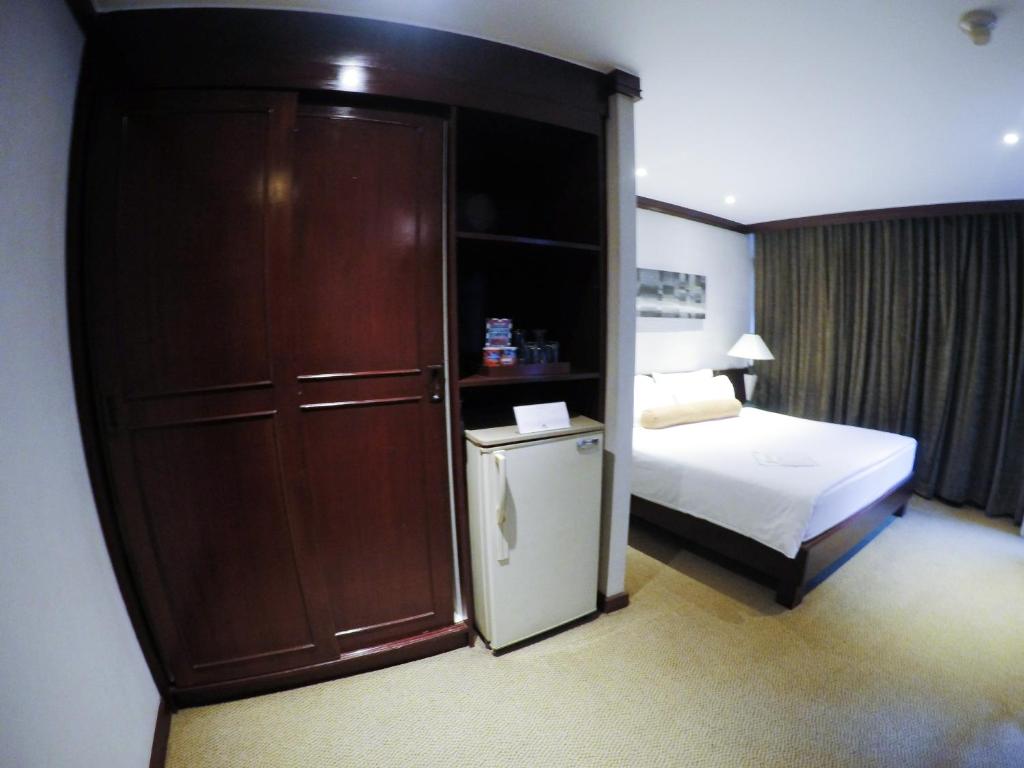 City Lodge Bangkok - Resim 25