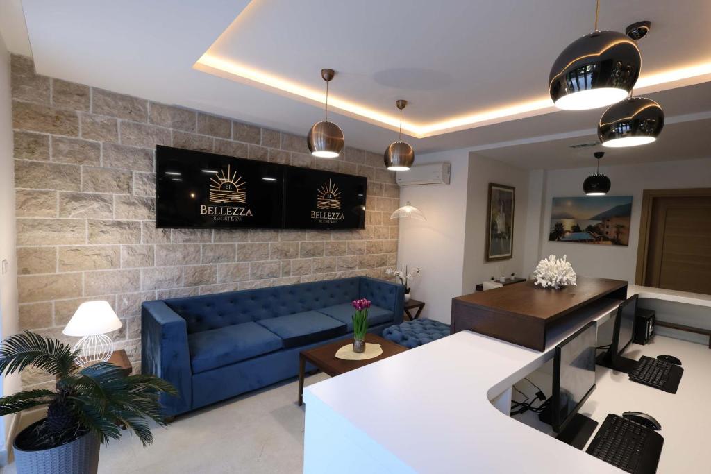 TV a/nebo společenská místnost v ubytování Bellezza Resort & SPA
