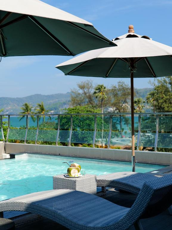 Clarian Hotel Beach Patong - Resim 37