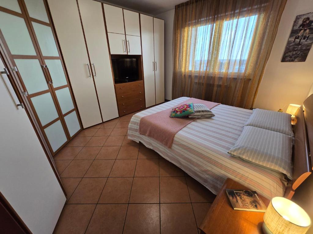 Postel nebo postele na pokoji v ubytování Aurora's Home