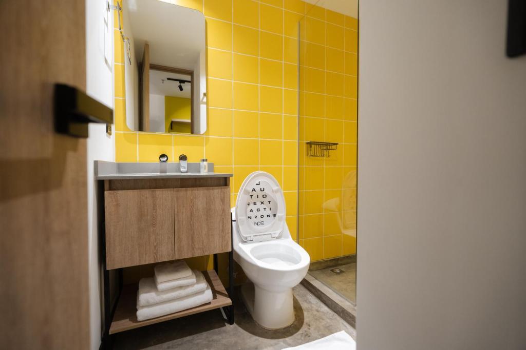 Koupelna v ubytování Indie Universe Creative Hotel
