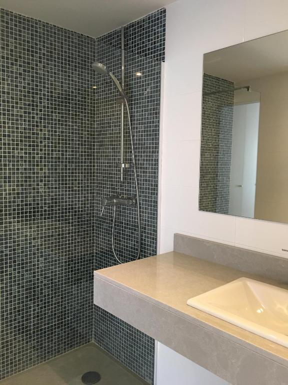 Kúpeľňa v ubytovaní Apartaments El Cine