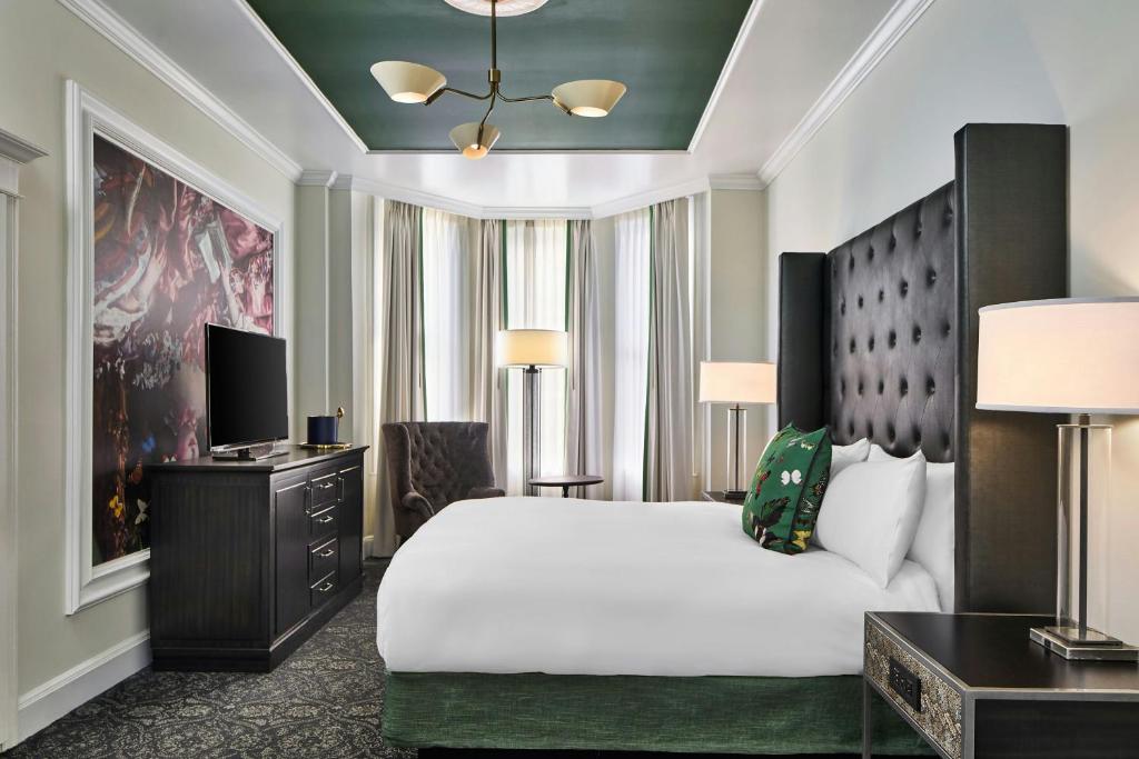 Le Pavillon, New Orleans, a Tribute Portfolio Hotel - 