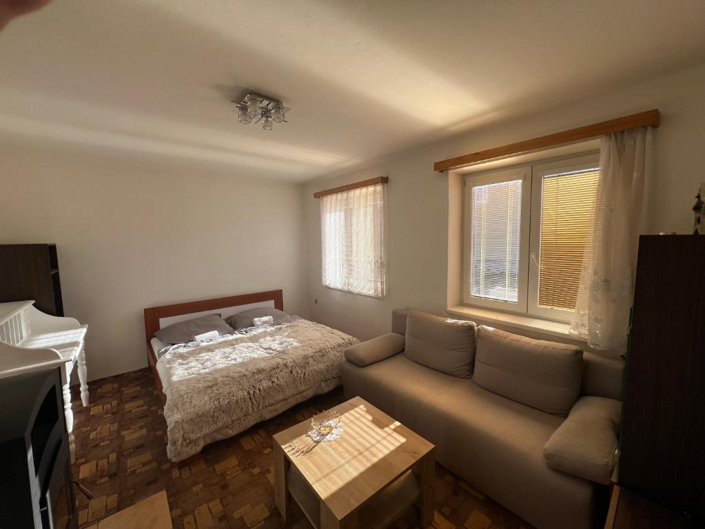 Postel nebo postele na pokoji v ubytování Apartmán Linden