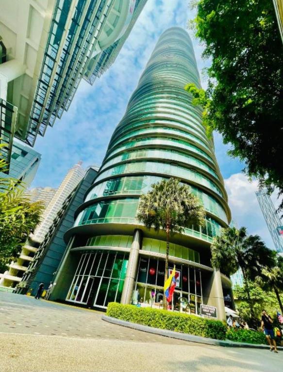 VORTEX SUITS KLCC by MMHB Images