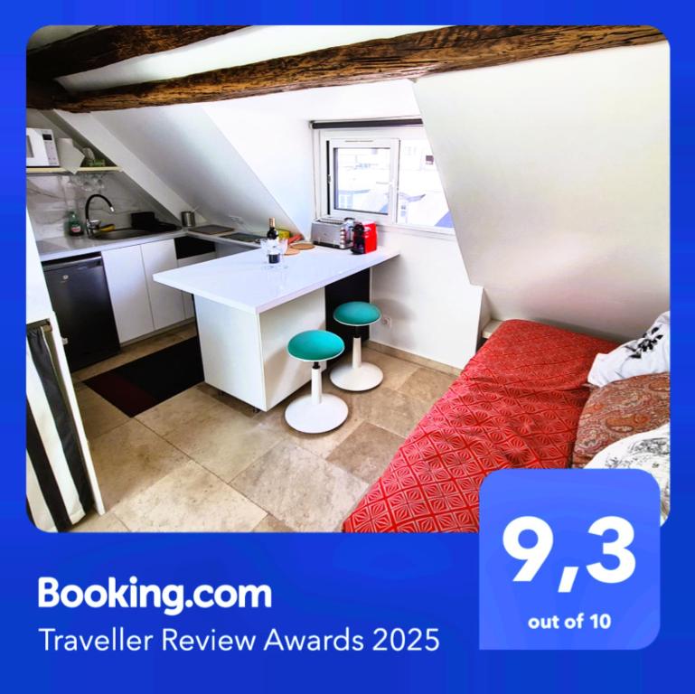 Appartement Cœur de Paris avec vue sur les toits - 15