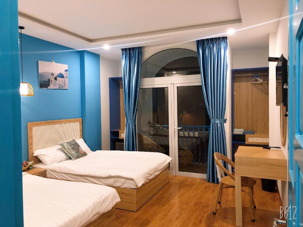 Santorini House and Coffee - Deluxe Familiekamer