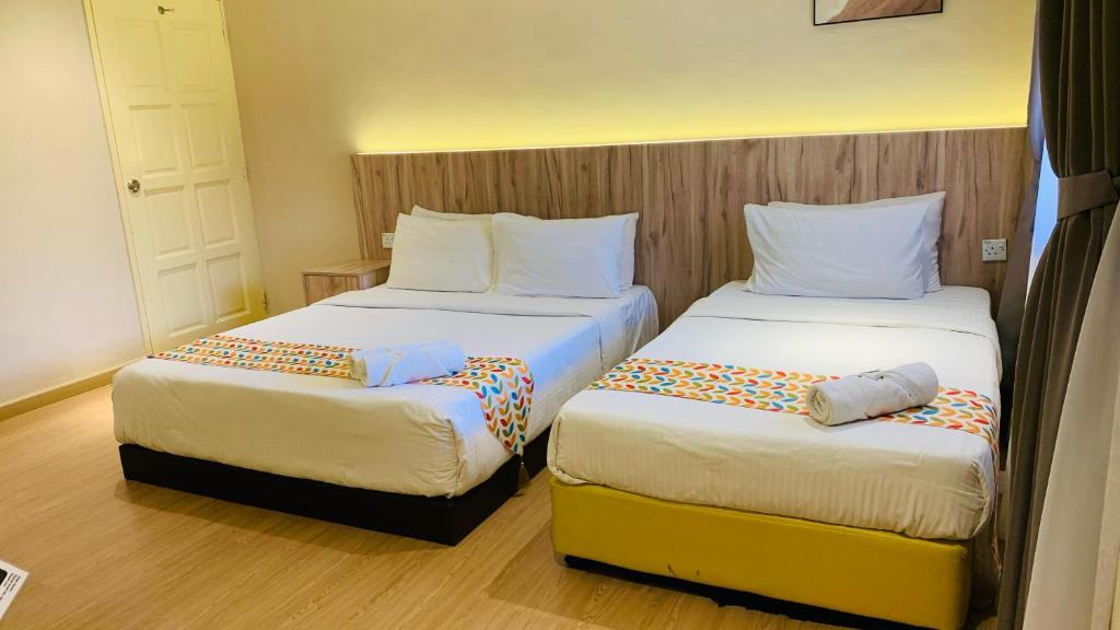 Rompin Beach Resorts - Triple Chambre