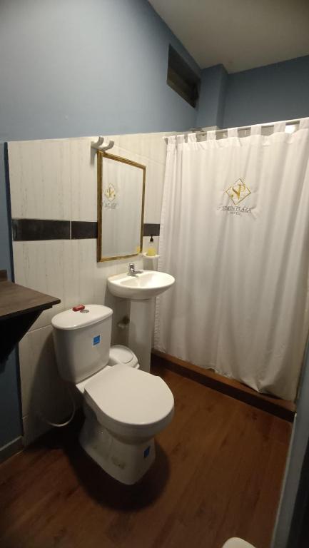 Koupelna v ubytování Hotel Simón Plaza