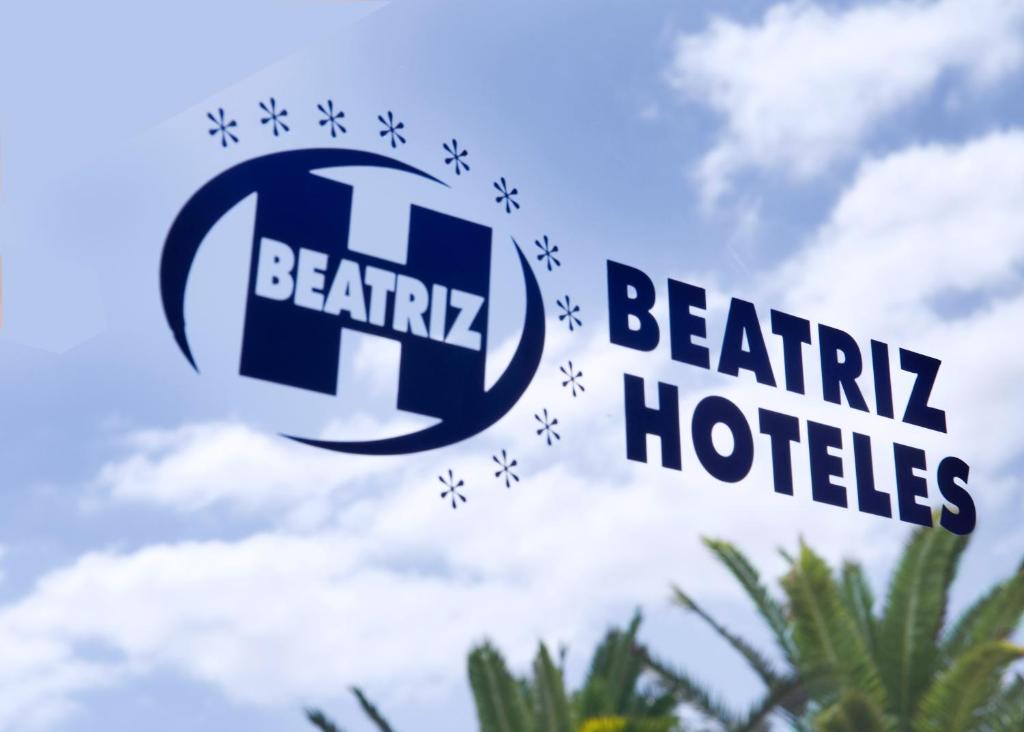 Certifikát, hodnocení, plakát nebo jiný dokument vystavený v ubytování Beatriz Costa & Spa