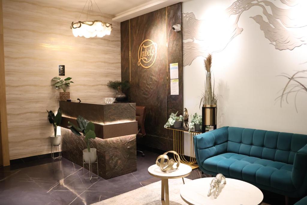 Posezení v ubytování Labels Hotel