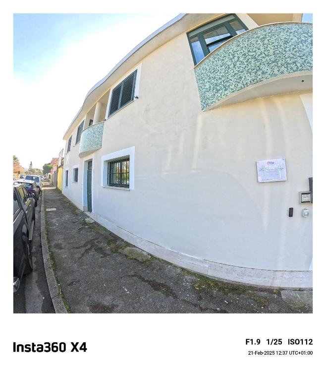 Zdjęcie z galerii obiektu LA ROSA APP w mieście Livorno