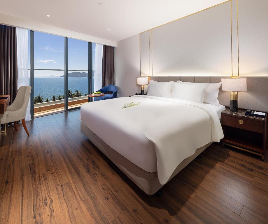 Phòng Deluxe Có Giường Cỡ King