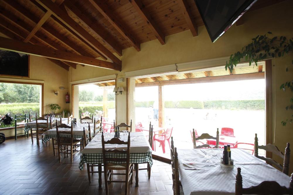 Restaurace v ubytování Bungalows Pirineus