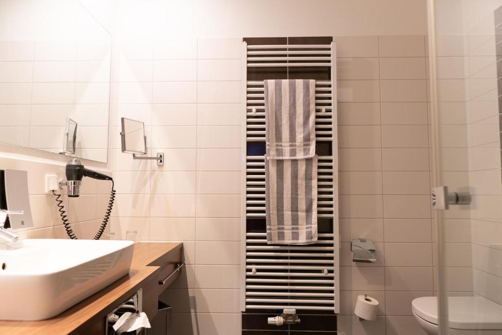 Ένα μπάνιο στο Hotel Brühlerhöhe