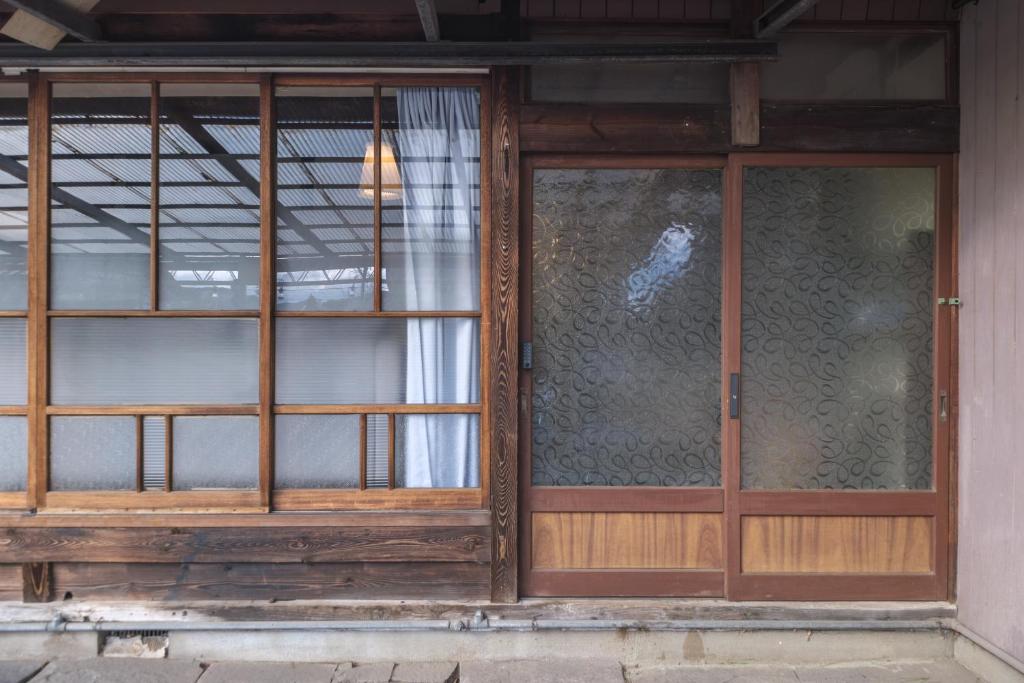 Fotografie z fotogalerie ubytování 一棟貸切古民家,信州麹屋の宿,愛犬OK, 平日割,最大9名,Private villa v destinaci Okaya