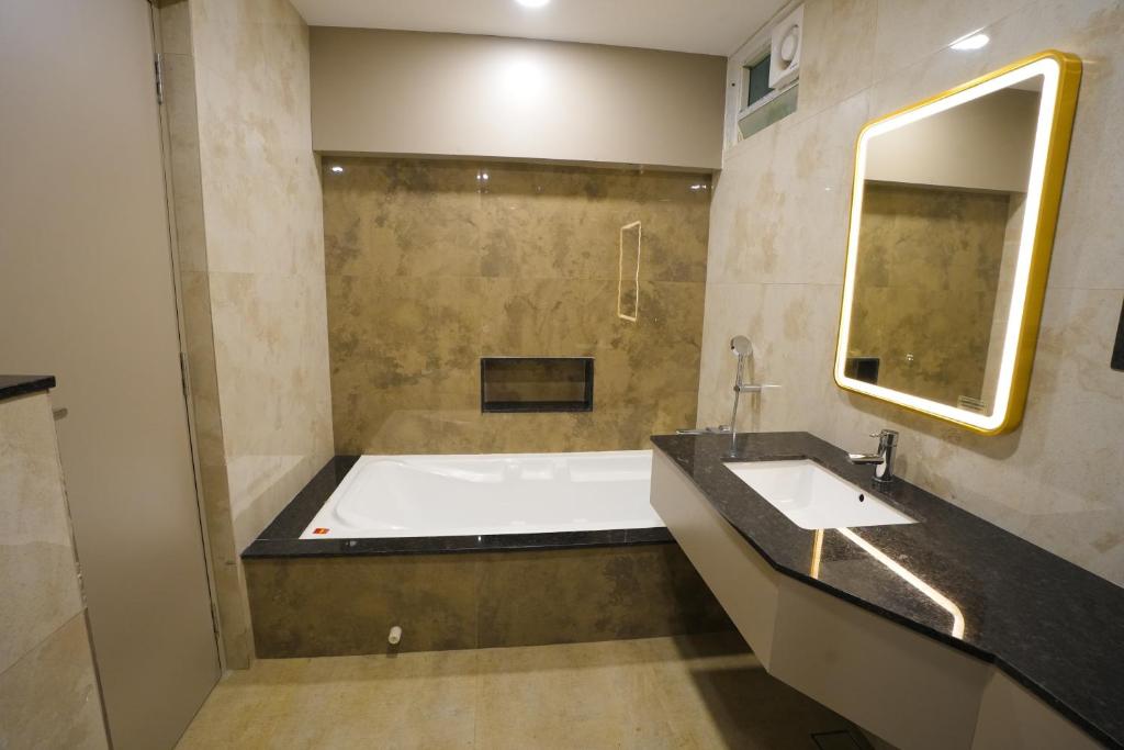 Koupelna v ubytování Avenue 11 Boutique Residences, Poes Garden Chennai