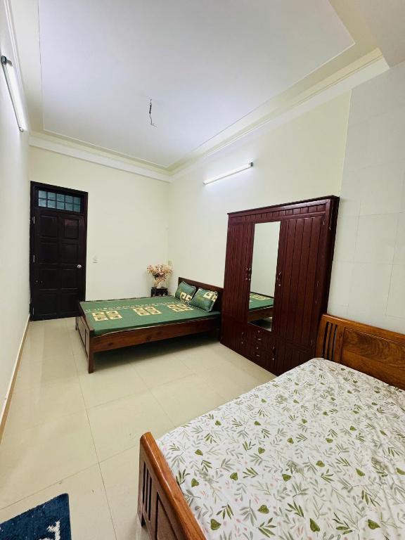 Định Homestay - Triple Room