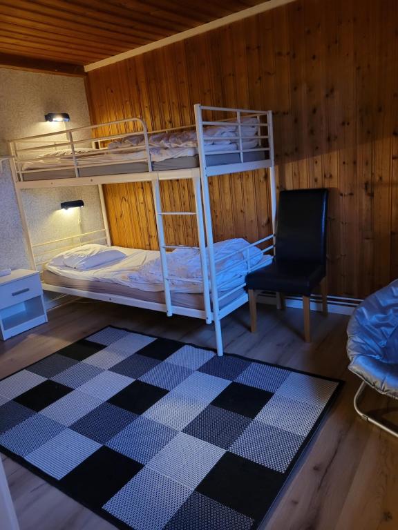 Postel nebo postele na pokoji v ubytování Karlstorp 4 km från Vimmerby