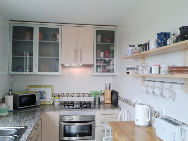 A kitchen or kitchenette at Casa Vista