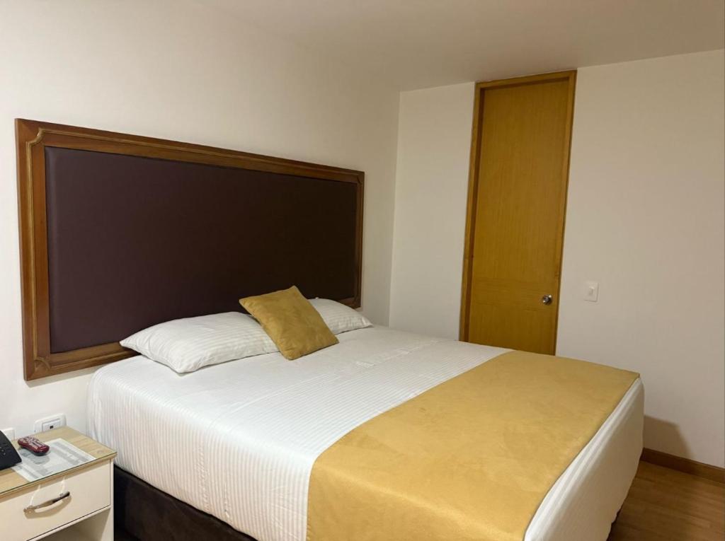 Postel nebo postele na pokoji v ubytování Hotel Dorado Ferial