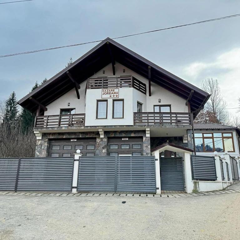 Konukevinin bulunduğu bina