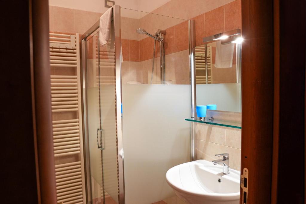 Koupelna v ubytování SMART HOTEL