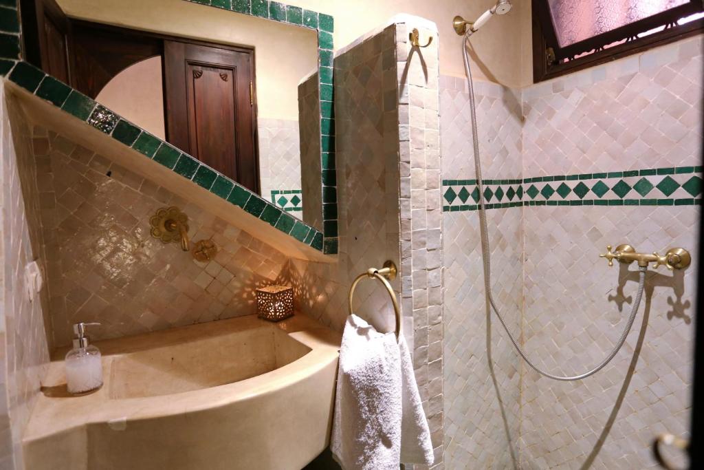 Koupelna v ubytování Riad Marrakiss