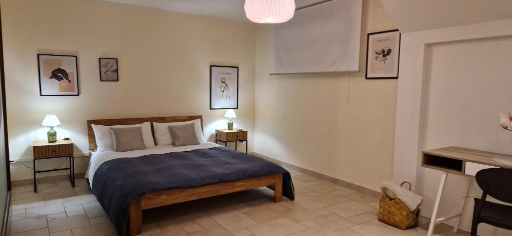 A bed or beds in a room at Grace dell'isola dei Coralli