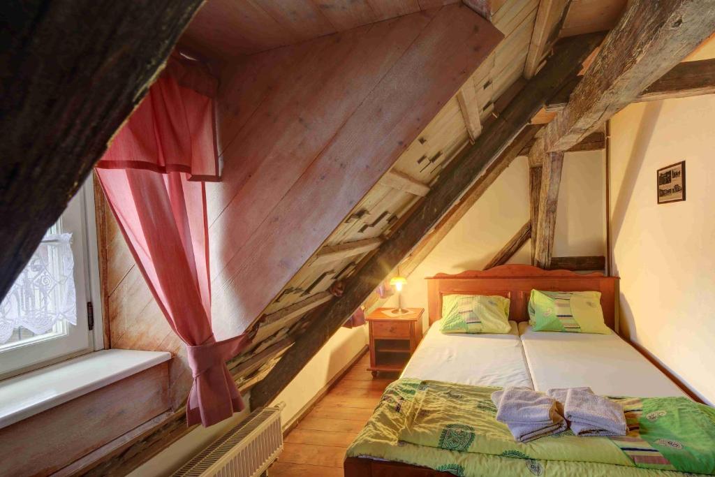 Hradní Bašta - Quadruple Chambre