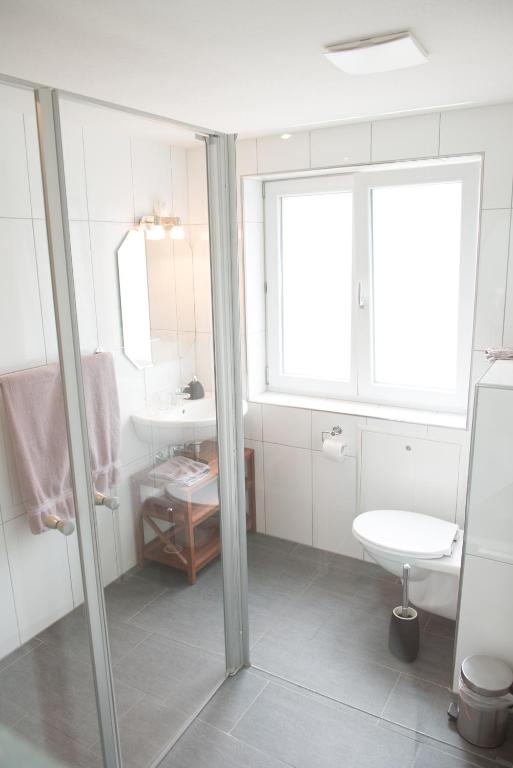 Un baño de Hirschen B&B