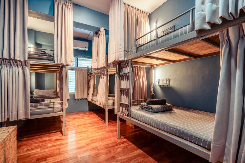 Postel nebo postele na pokoji v ubytování Green Island Ocean Rhythem dive B&B 綠島海韻民宿
