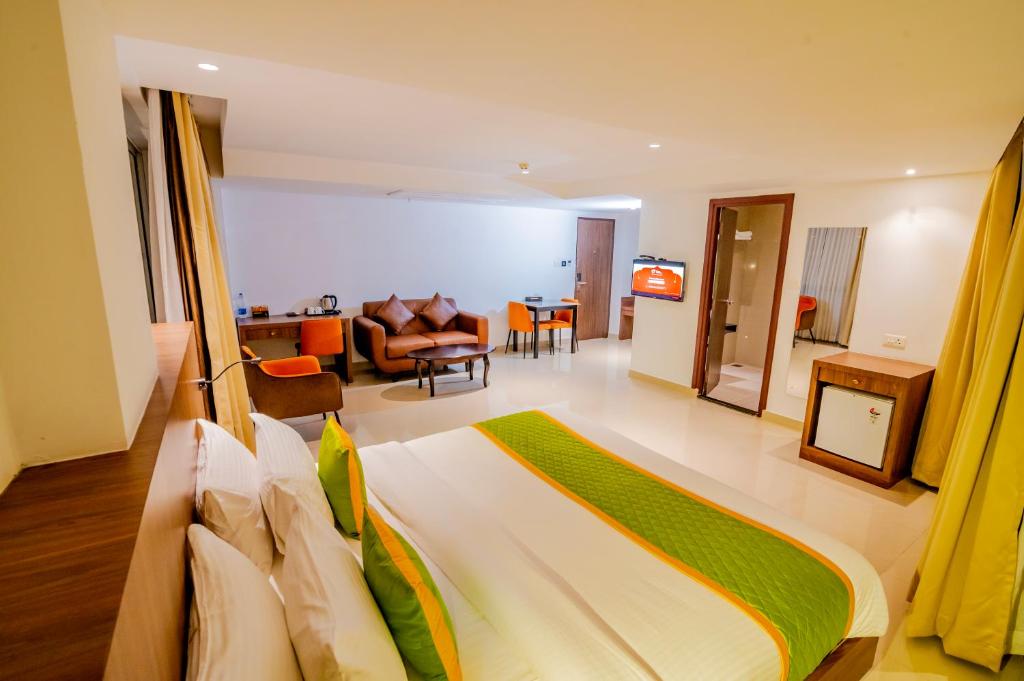 TV a/nebo společenská místnost v ubytování Hotel Seven Lights