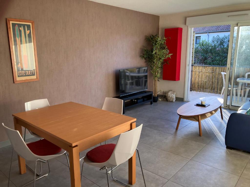 Χώρος καθιστικού στο T2 Bidart La plage à pied