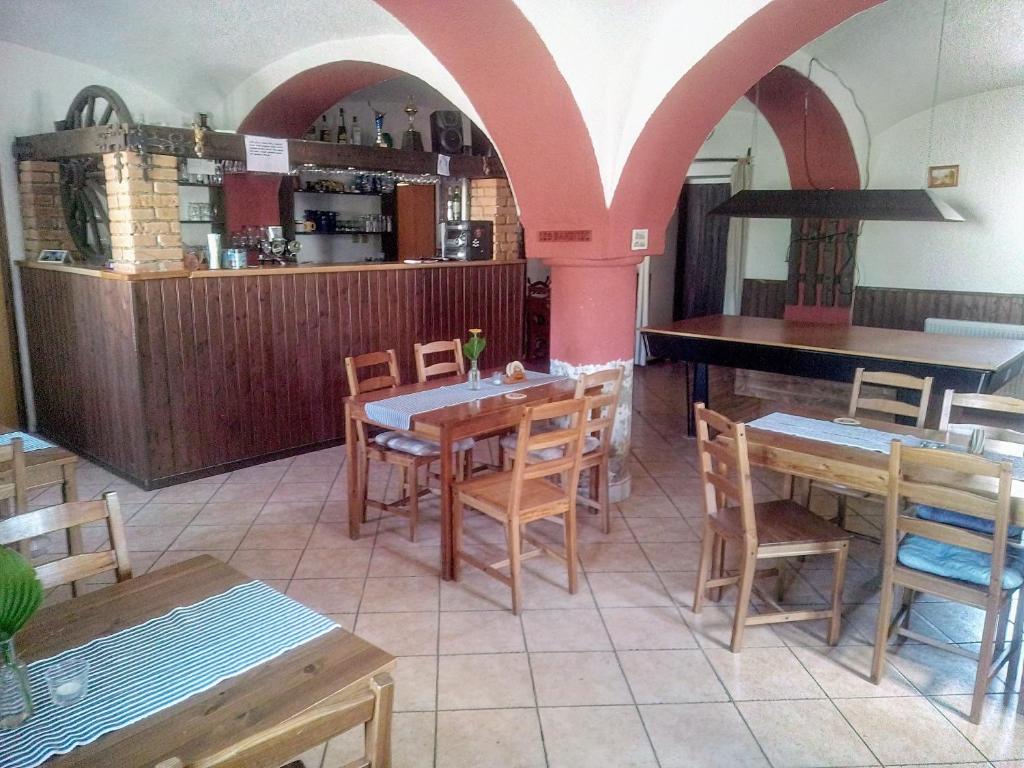 Restaurace v ubytování Penzion Na Majlantě