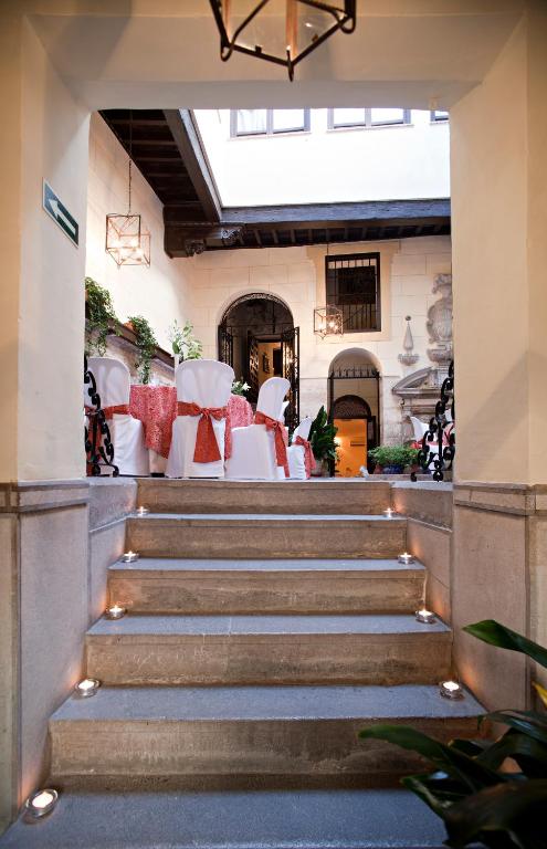 Palacio de Mariana Pineda - Resim 45