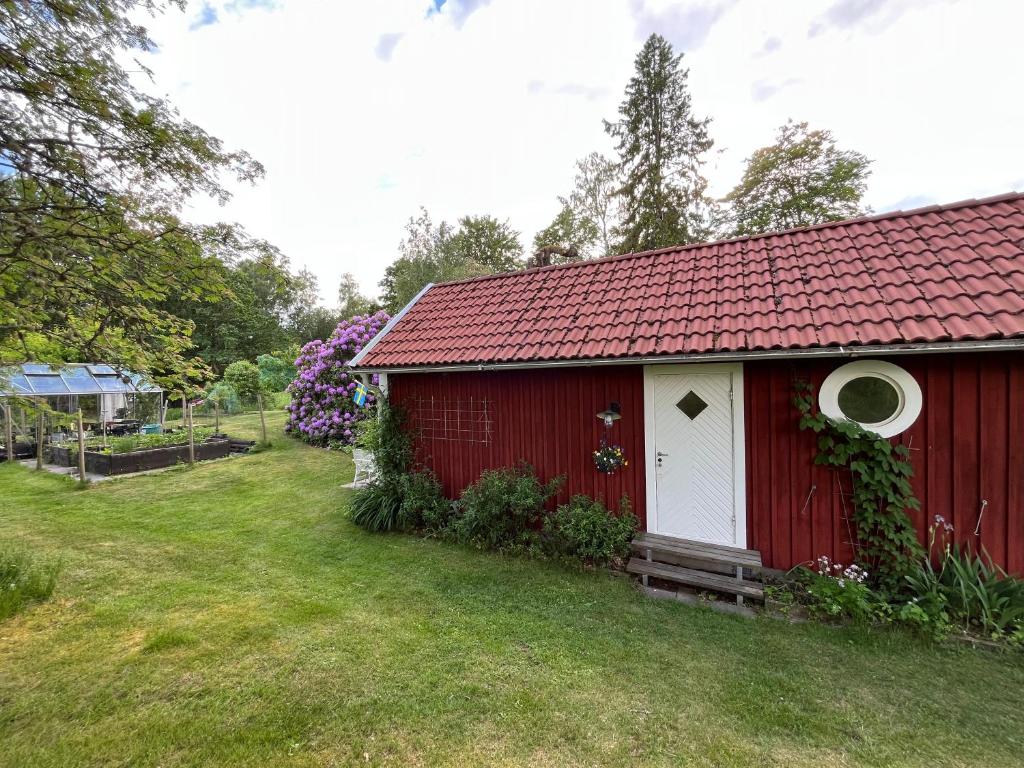 Zahrada ubytování Stuga Björkdalen