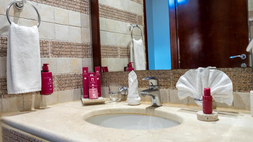 Koupelna v ubytování فندق الصفوة البرج الثالث Al Safwah Hotel Third Tower 3