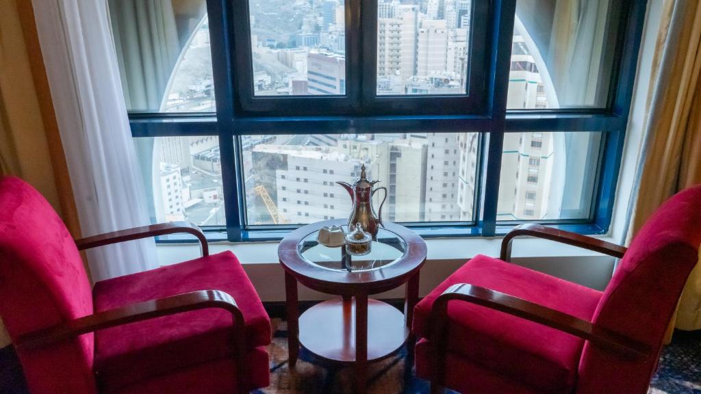 Posezení v ubytování فندق الصفوة البرج الثالث Al Safwah Hotel Third Tower 3